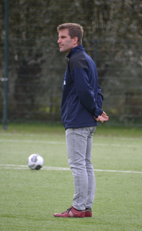Mark Imandt ook volgend seizoen hoofdtrainer van S.V. Lopik